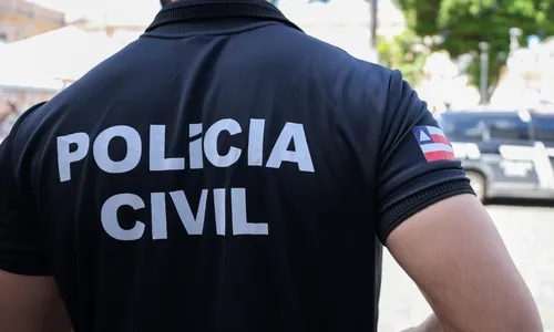 
					Polícia prende homem por tráfico de drogas no Centro Histórico
				
				