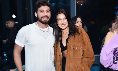 
					Ana Castela reage à pergunta sobre Gustavo Mioto em cruzeiro: 'Brava'
				
				