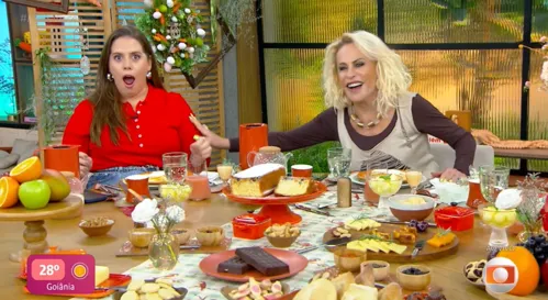 
					Ana Maria Braga dá corte em Tati Machado: 'Não é da sua conta'
				
				