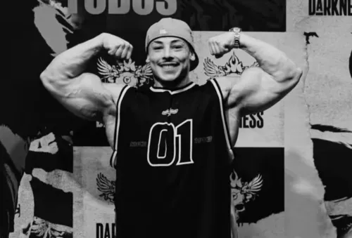 
					Atleta de fisiculturismo e influencer Gabriel Ganley morre aos 22 anos
				
				