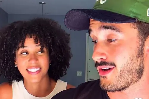 
					Atriz de Coração Acelerado expõe affair com protagonista: 'Conhecendo'
				
				