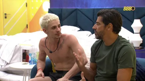 
					BBB 26: Alberto Cowboy critica comportamento de Marcelo: 'Súdito'
				
				