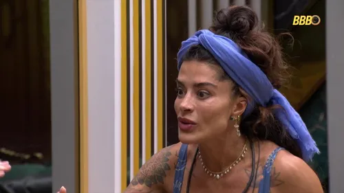 
					BBB 26: Aline dá 'cobra' para Ana Paula e tira atrito a limpo: 'P*ta'
				
				