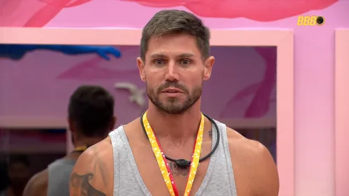 
					BBB 26: Ana Paula atazana Jonas e Cowboy e 'implode' grupo rival
				
				