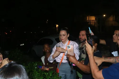 
					BBB 26: Ana Paula 'foge' de barzinho após causar alvoroço; VÍDEO
				
				