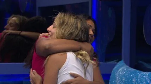 
					BBB 26: Ana Paula e aliados definem voto no Paredão: 'Que seja agora'
				
				