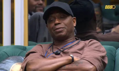 
					BBB: Edilson Capetinha vai à psicóloga e revela detalhe de desistência
				
				