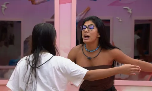 
					BBB 26: Gabriela se revolta e bate-boca com Marciele: 'Inimiga'
				
				