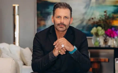 
					BBB 26: Henri Castelli surpreende ao anunciar mudança após convulsões
				
				