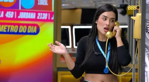 
					'BBB 26': Jordana atende Big Fone, erra dinâmica e perde prêmio
				
				