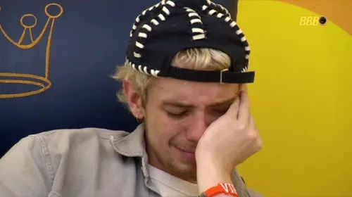 
					BBB 26: Samira declara guerra contra Juliano Floss e choca Ana Paula
				
				