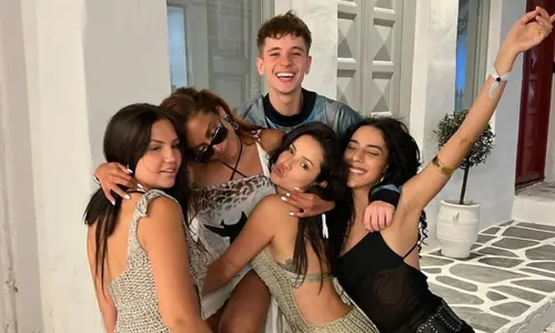 
					BBB: Juliano detona Marciele e acusa traição: 'Catou o macho dela'
				
				