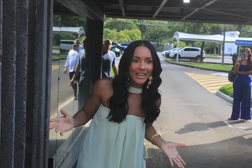 
					BBB 26: Ana Maria rasga elogios para Maxiane: 'Não queria você aqui'
				
				