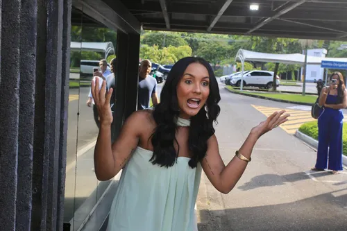 
					BBB 26: Ana Maria rasga elogios para Maxiane: 'Não queria você aqui'
				
				