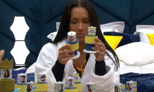 
					BBB 26: Ana Paula cai no choro durante Monstro e faz desabafo
				
				