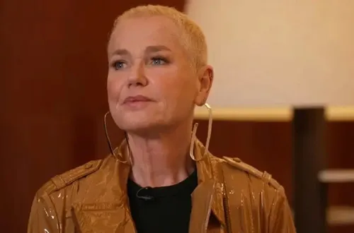 
					Xuxa manda indireta para Sasha e Bruna Marquezine: 'Quero netinho'
				
				