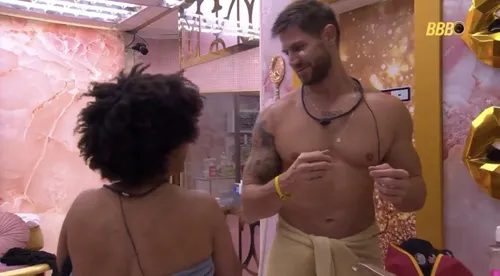 
					'BBB 26': Milena ensina Jonas a limpar região íntima: 'Tá vendo?'
				
				