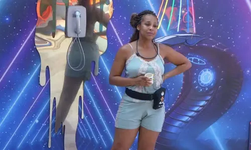 
					BBB 26: Sol Vega revela estratégia kamikaze e web reage: 'Expulsão'
				
				