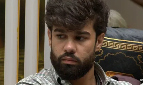 
					Expulsão no 'BBB 26'? Jonas acusa aliado de empurrão e causa climão
				
				