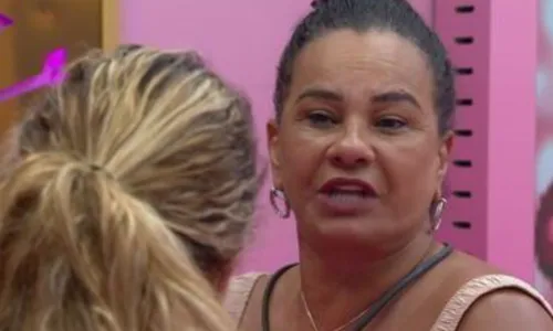 
					BBB 26: Ana Paula detona Samira após atitude com Leandro: 'Sem noção'
				
				