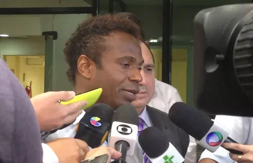 
					BBB 26: as polêmicas de Edílson Capetinha
				
				