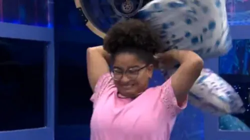 
					BBB 26: instável, Milena 'mete os pés pelas mãos' e merece sair
				
				