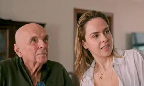 
					BBB 26: Ana Paula chora no confessionário: 'Não era pra ter entrado'
				
				