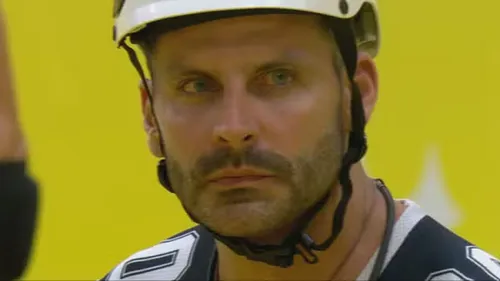 
					BBB 26: Henri Castelli volta a passar mal ao retornar à casa
				
				