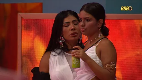 
					Resumo BBB 26: flerte de Ana Paula e Xamã, beijo e punição gravíssima
				
				