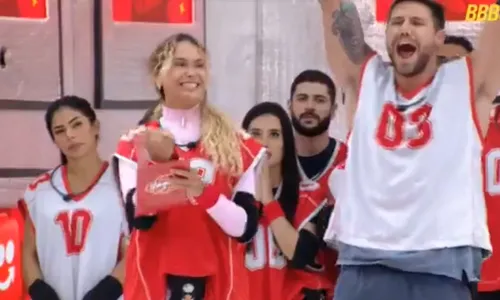 
					BBB 26: Ana Paula e Jonas trocam provocações e Alberto reage: 'Ciúme'
				
				