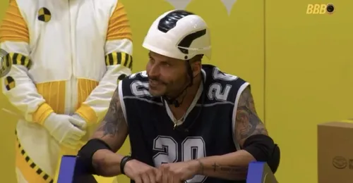 
					BBB 26: Henri Castelli é internado após convulsão em Prova do Líder
				
				