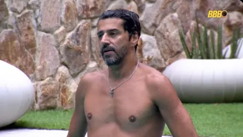 
					BBB: Ana Paula confronta Cowboy em nova briga: 'Entregou de bandeja'
				
				