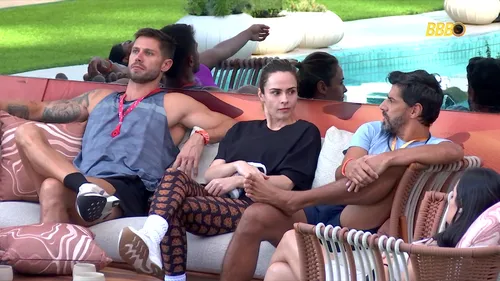 
					BBB 26: Ana Paula ataca Jonas após brother receber Castigo do Monstro
				
				