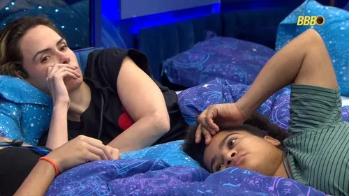 
					BBB: Milena choca ao falar que avião 'vai cair' com rivais: 'Perversa'
				
				