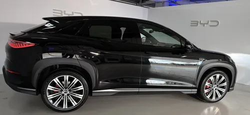 
					BYD Sealion 7 chega ao Brasil: SUV cupê une estilo e força elétrica
				
				