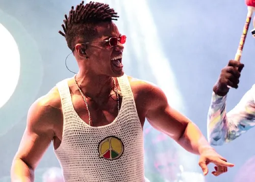 
					Baile da Santinha a Alinne Rosa: veja ensaios em Salvador até domingo
				
				