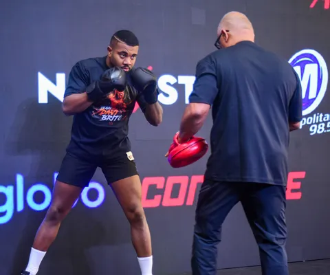 
					Bambam manda recado para Davi Brito antes de luta: 'Vai cair apagado'
				
				