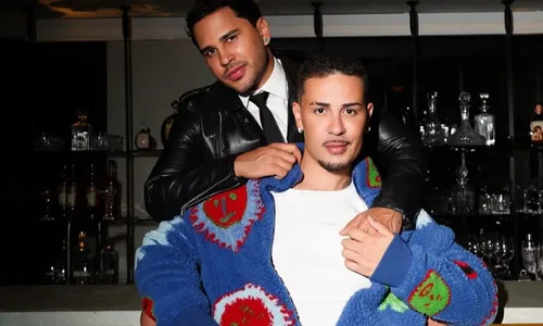 
					Carlinhos Maia se revolta com processo milionário em viagem à Noronha
				
				