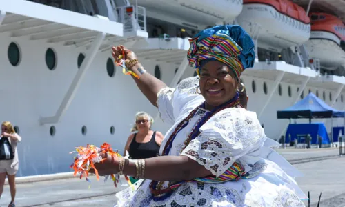 
					Carnaval 2026 aquece economia em Salvador; hotéis têm 94% de ocupação
				
				