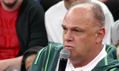 
					Celebridades lamentam a morte de Oscar Schmidt
				
				