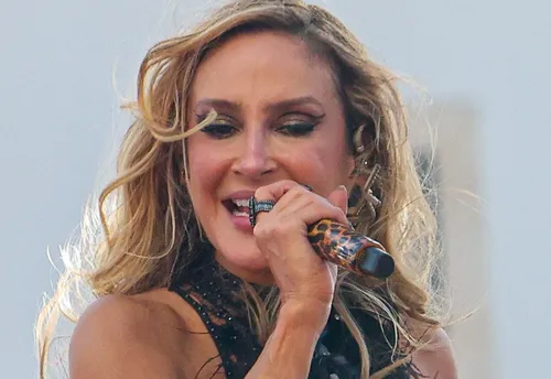 
					Troféu De Hoje a Oito Ibahia: Largadinho vence Melhor Bloco
				
				