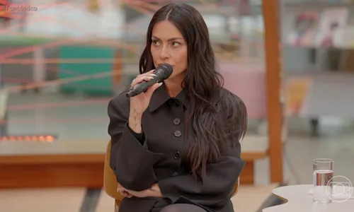 
					Cleo Pires revela condição que a fez se reconciliar com Fábio Jr.
				
				