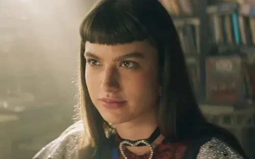 
					Comédia romântica 'Trago seu Amor' está em cartaz nos cinemas
				
				