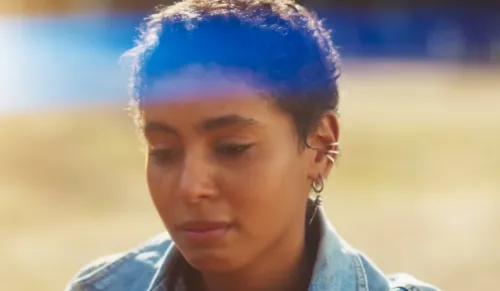 
					Coração Acelerado: Agrado beija outro homem e se desespera com flagra
				
				