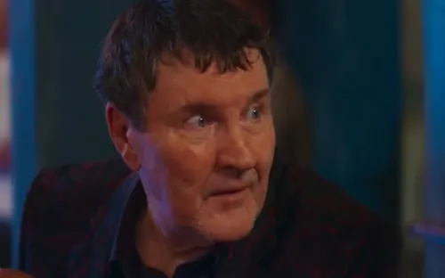 
					Coração Acelerado: Agrado entrega João Raul de bandeja para rival
				
				