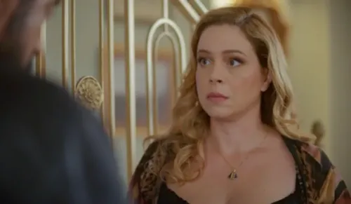 
					Coração Acelerado: Alaorzinho flagra Janete com outro e perde o chão
				
				