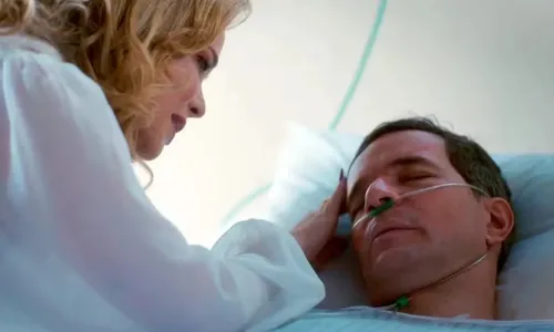 
					Coração Acelerado: médico ressuscita Alaorzinho e Zilá vira 'demônio'
				
				