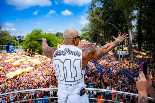 
					Léo Santana entendeu que é gigante além do tamanho
				
				