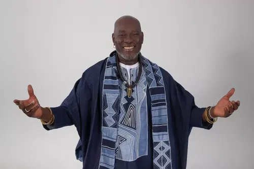 
					De Bienal do Livro a Ana Carolina: Agenda Cultural de Salvador e RMS
				
				