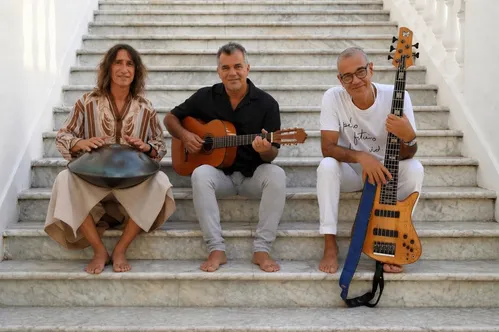 
					De Bienal do Livro a Ana Carolina: Agenda Cultural de Salvador e RMS
				
				